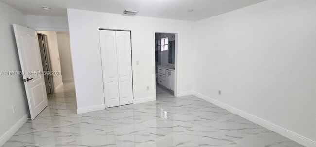 Building Photo - 11243 SW 245th St