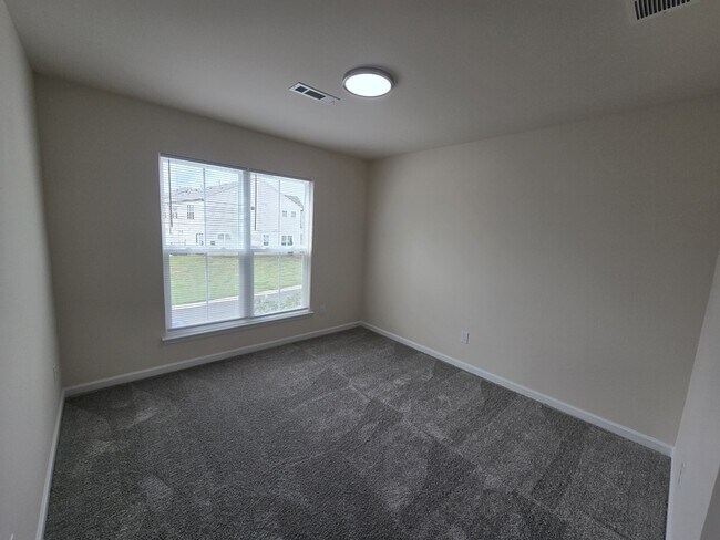 Building Photo - 4028 Beckton Trl
