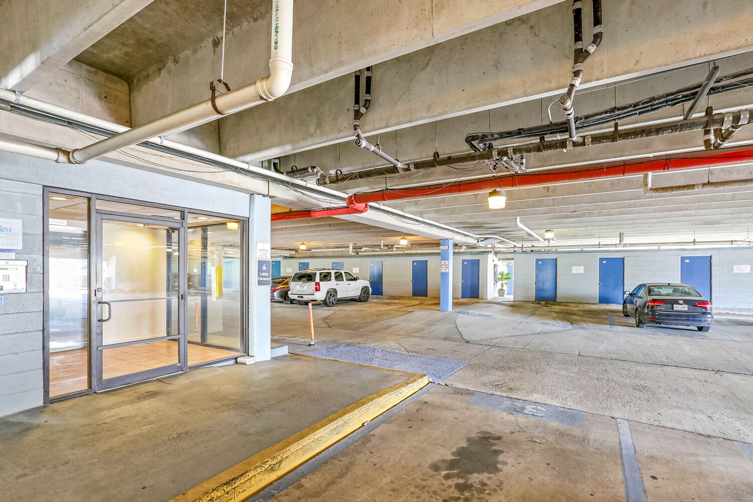 Parking Garage - 420 Metairie-Hammond Hwy