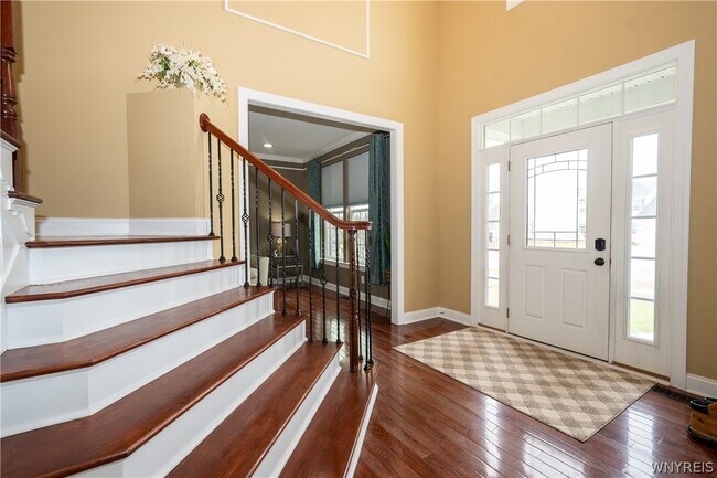 Building Photo - 5024 Woodway Ct