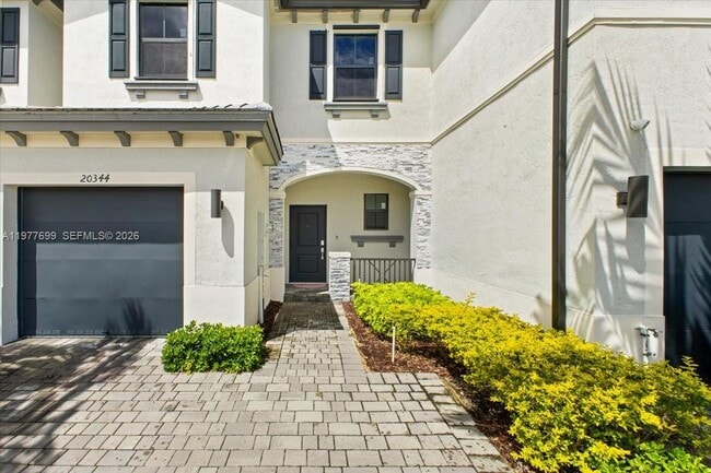 Building Photo - 20344 NW 6th Pl