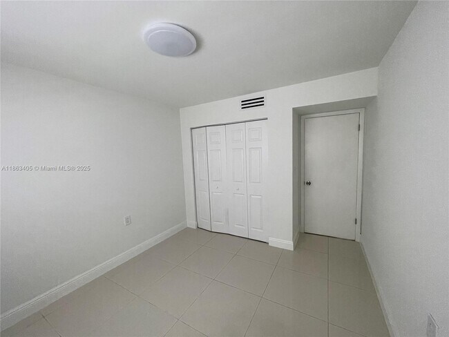 Building Photo - 7012 NW 179th St