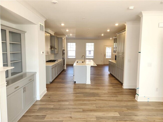 Building Photo - 113 Agnew Wy