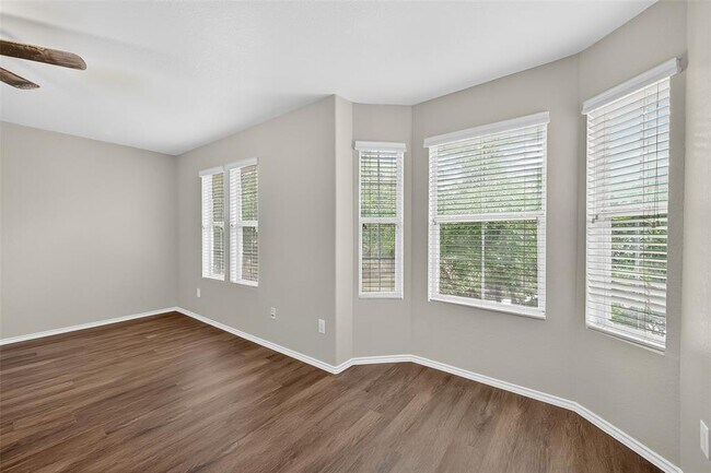 Building Photo - 16735 Libson Falls Dr