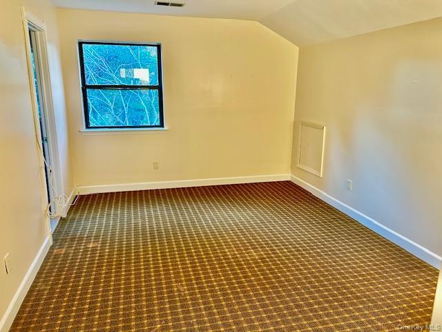 Building Photo - 5 Carman Ct