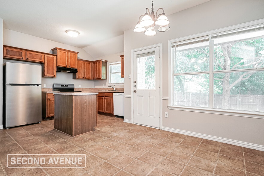 Building Photo - 4831 Tecate Ct