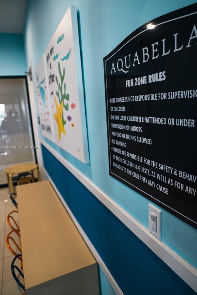 Building Photo - 3434 W 104th Terrace