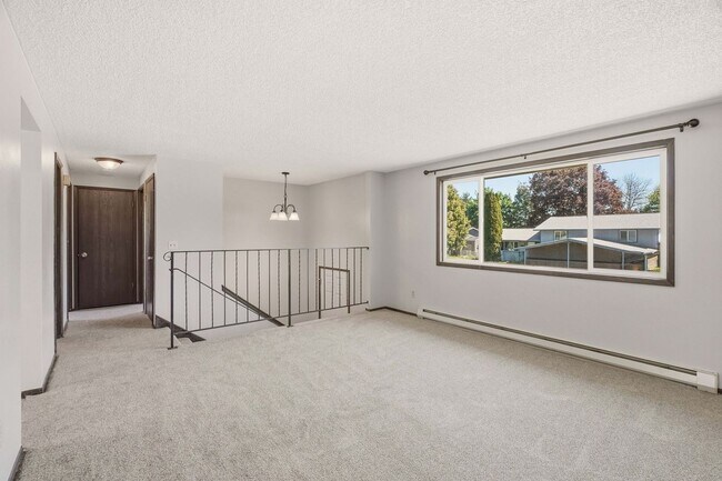 Building Photo - 2705 N Robie Ct