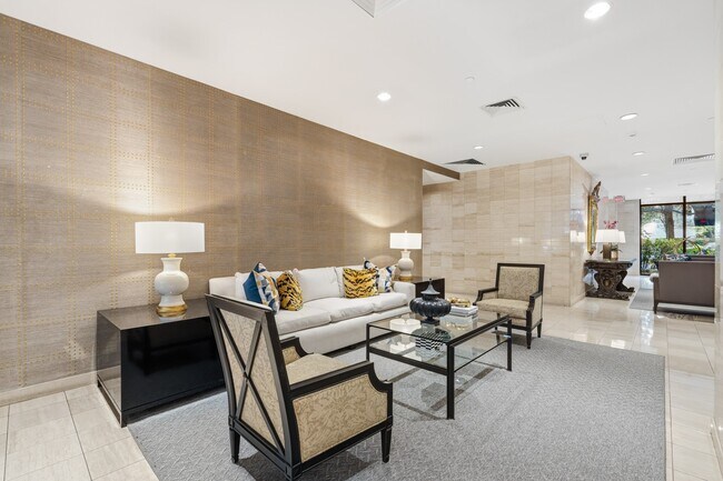 Building Photo - 14 Greenway Plz