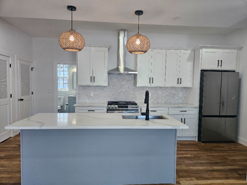 Building Photo - 90 Shrewsbury Ave