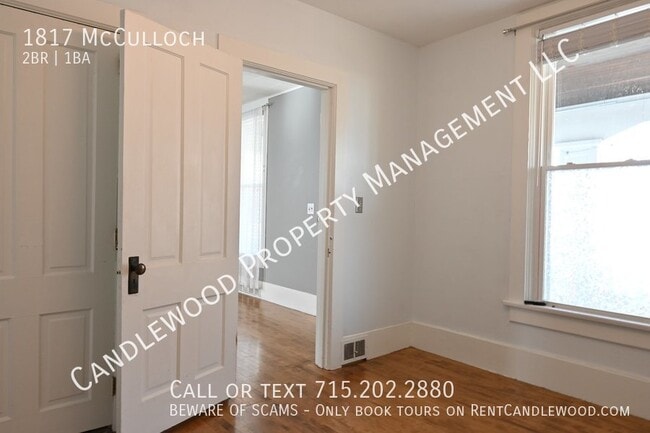 Building Photo - Pet Friendly 2-Bedroom Home w/ Garage & La...
