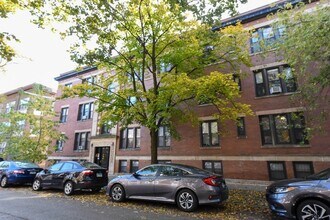Building Photo - 1249 W Rosemont Ave