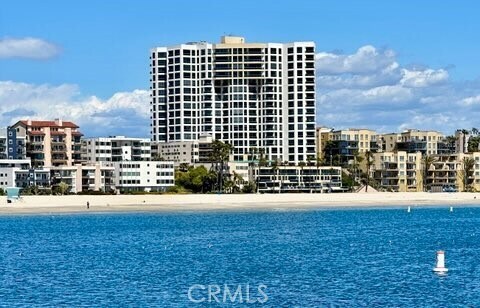 Building Photo - 1310 E Ocean Blvd
