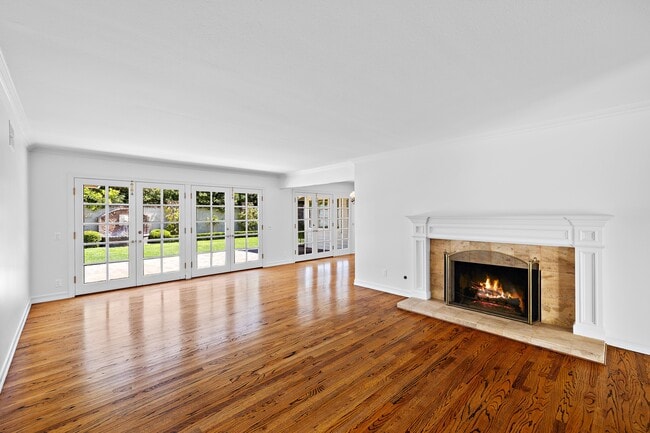 Building Photo - 2612 Lighthouse Ln