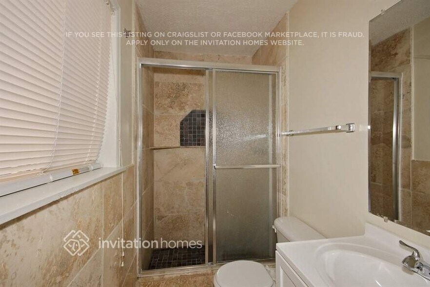 Building Photo - 3572 Vicki Ln