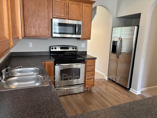 Building Photo - 3833 Fircrest Dr