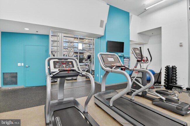 Building Photo - 6506 America Blvd