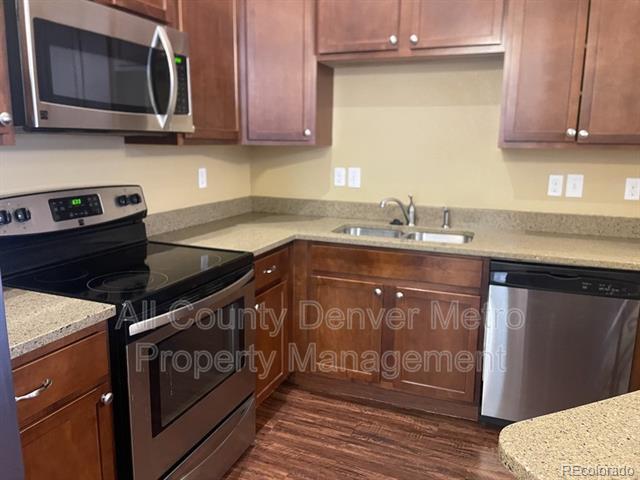 Building Photo - 5014 Everett St