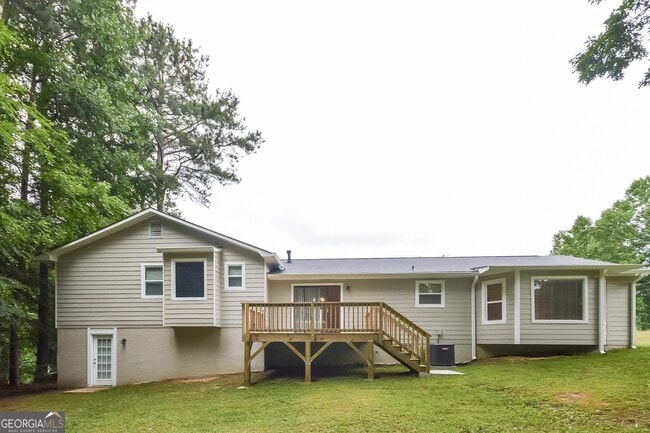Building Photo - 2383 Corigan Cir NE