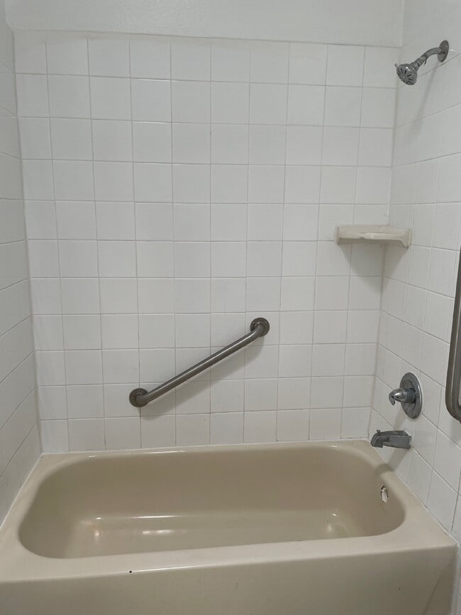 Building Photo - 8154 St Andrew Ln