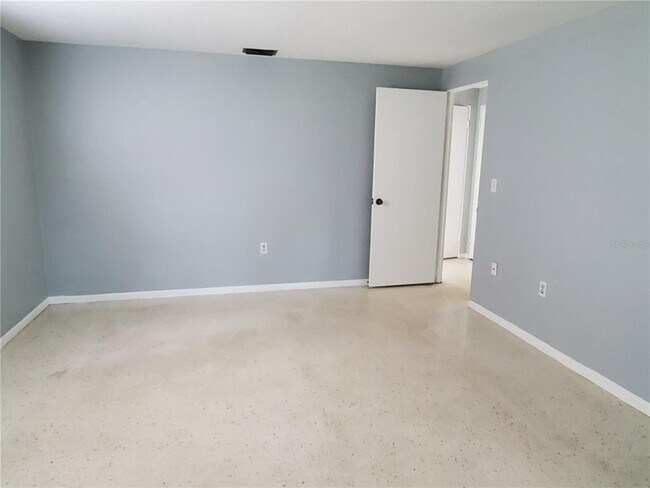 Building Photo - 4626 Hunter Ridge Dr