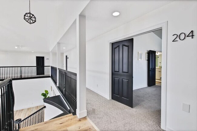 Building Photo - 4611 S Merrivale Pl