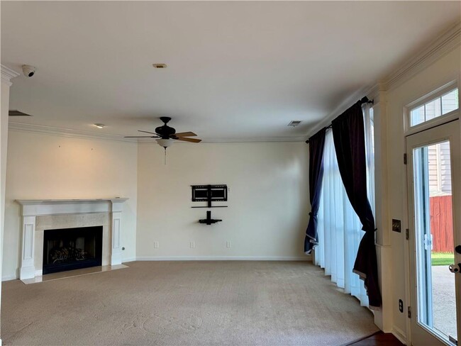 Building Photo - 5000 Victory Ridge Ln