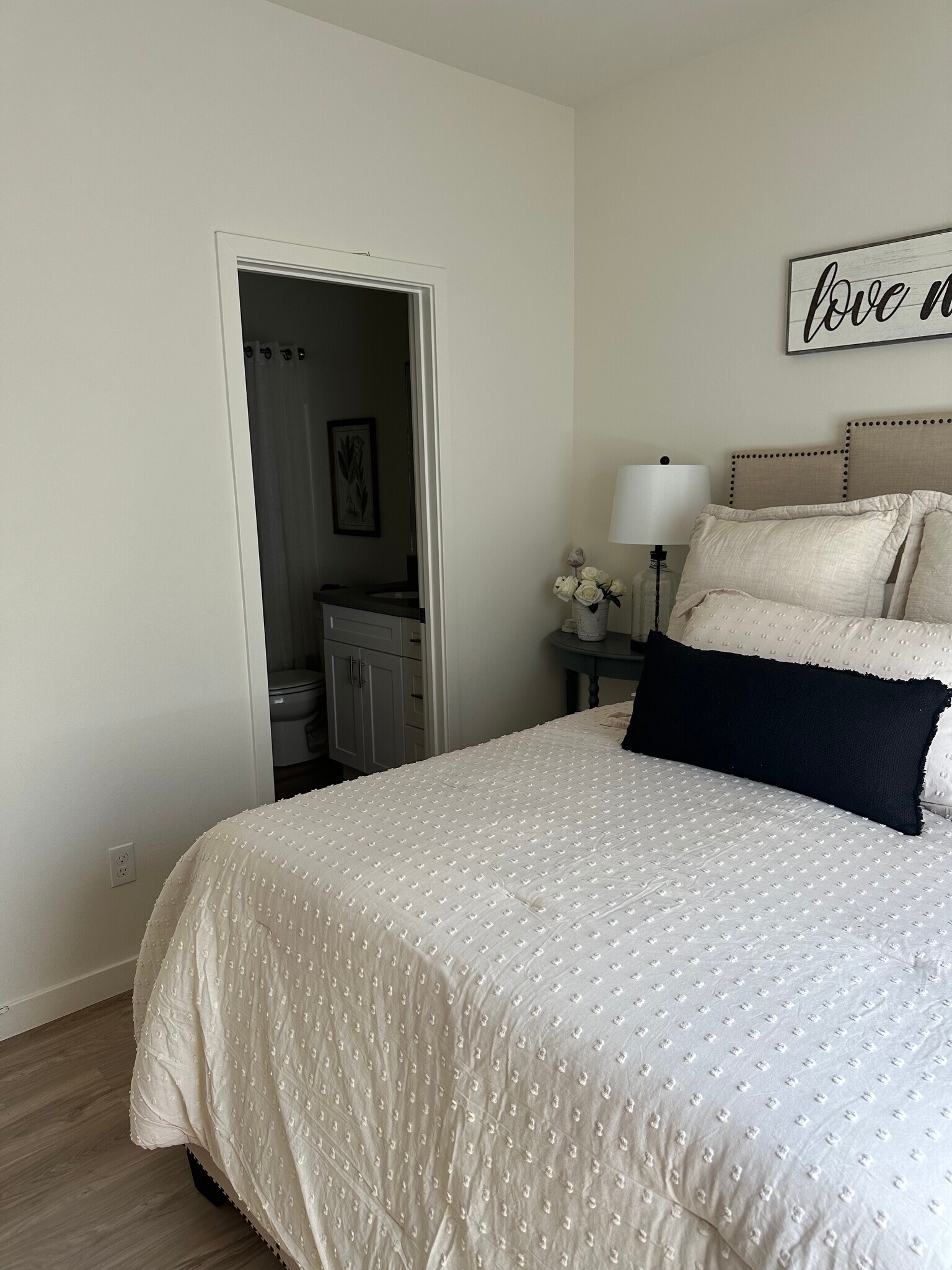 Building Photo - 8507 Frankie Lou St