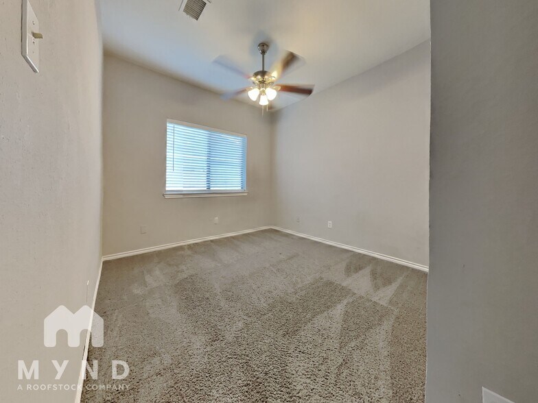 Building Photo - 1000 Galaxy Dr