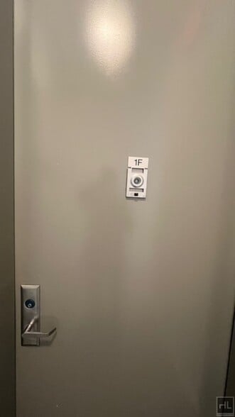 Building Photo - 900 Rogers Ave