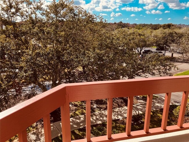 Building Photo - 2333 Feather Sound Dr