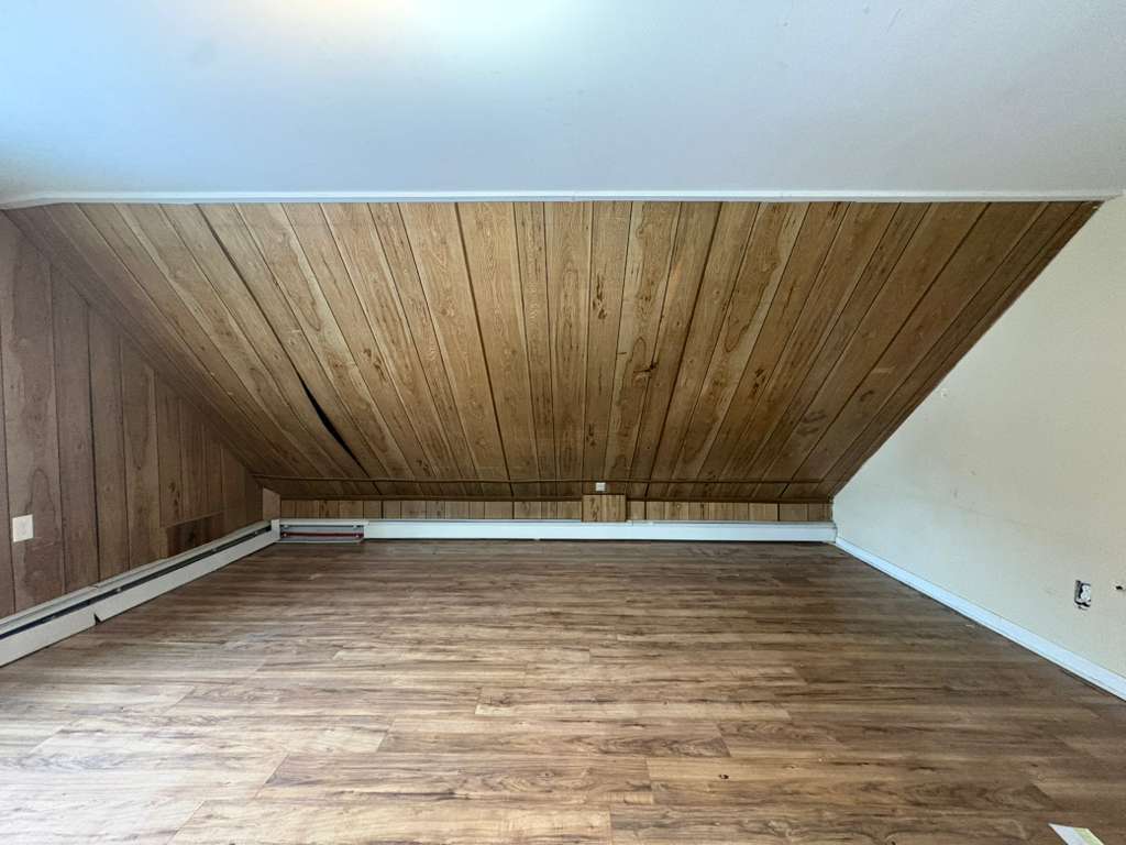 Building Photo - 253 W Ivy St