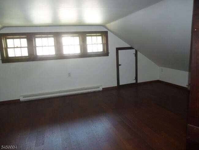 Building Photo - 89 Asbury Rd