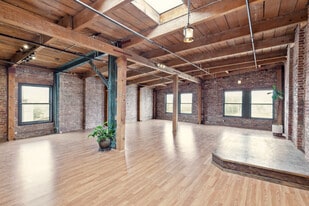 Building Photo - The Newberry Lofts / Artist Loft Apartments