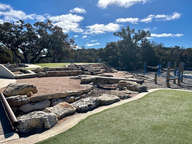 Building Photo - 4-bed, 2-bath gem in Hidden Trails- Bulverde TX- 4/2/2-6013 Companion Loop