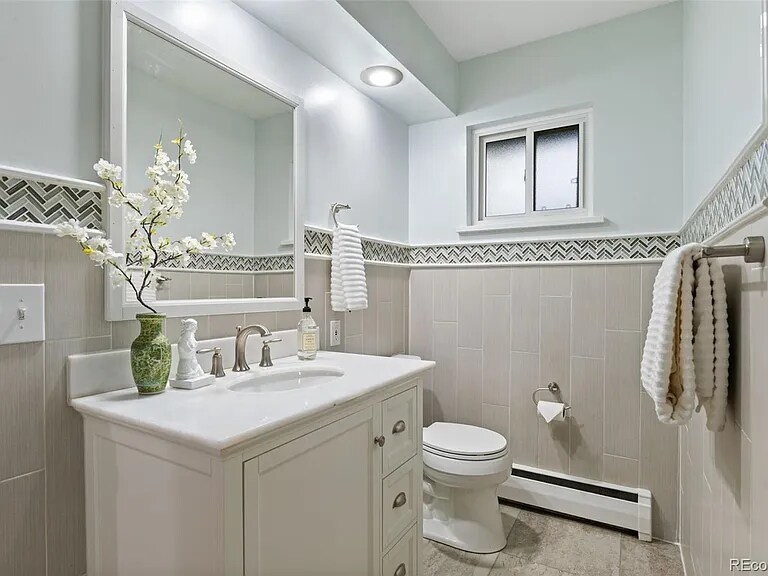 Building Photo - 9156 E Stanford Pl