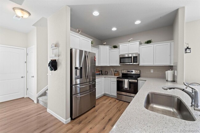 Building Photo - 4075 Tiberias Pt