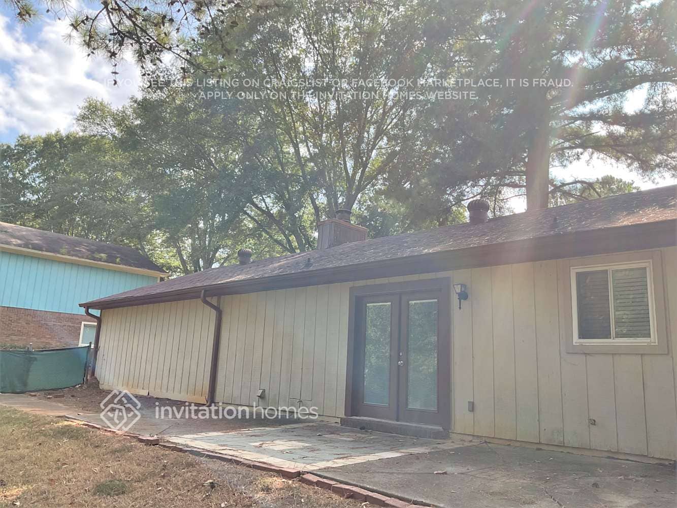 Building Photo - 2381 Cedar Dr