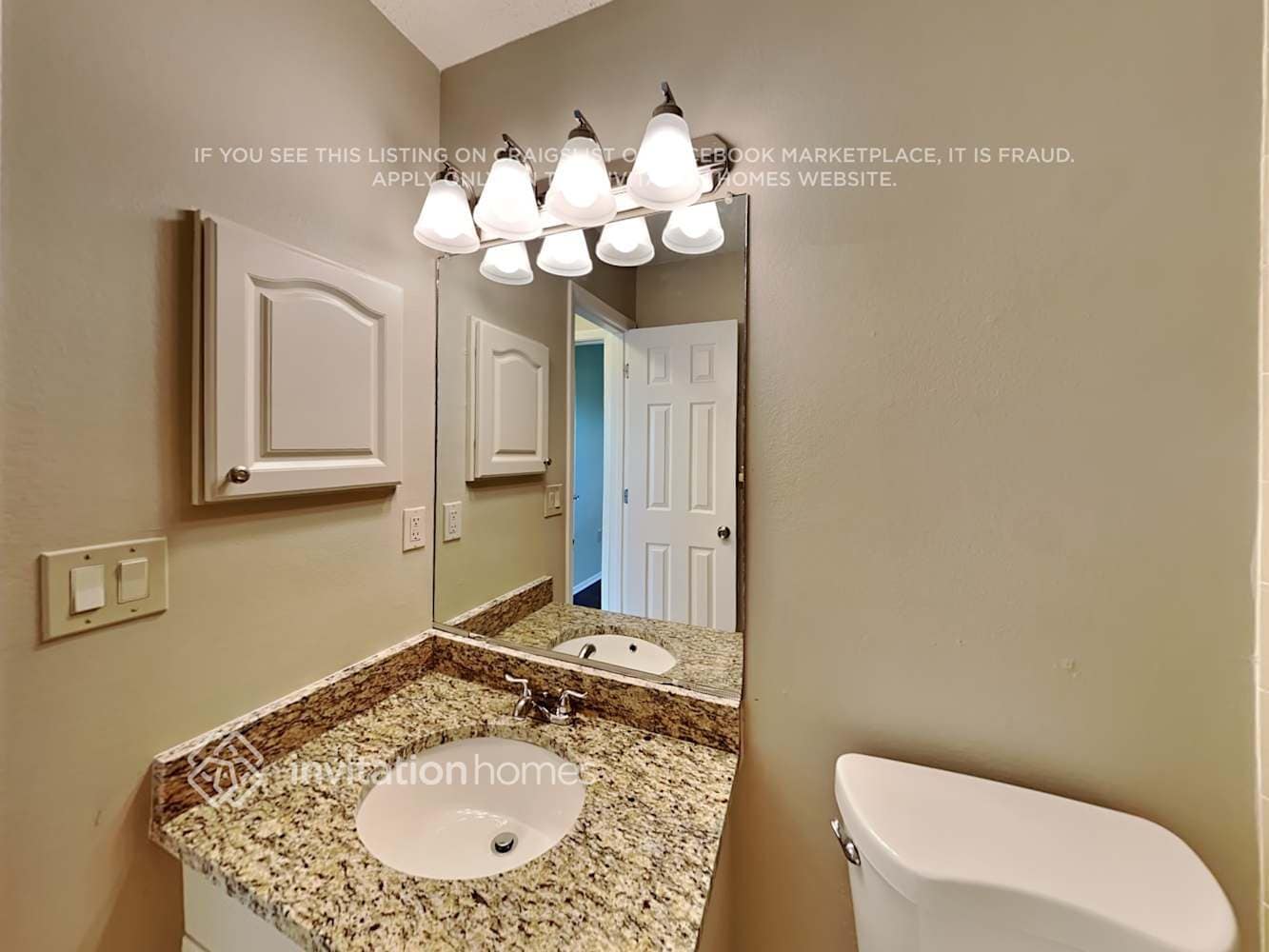 Building Photo - 32 Oakland Hills Pl