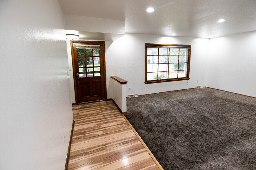 Building Photo - 8684 N 62nd St