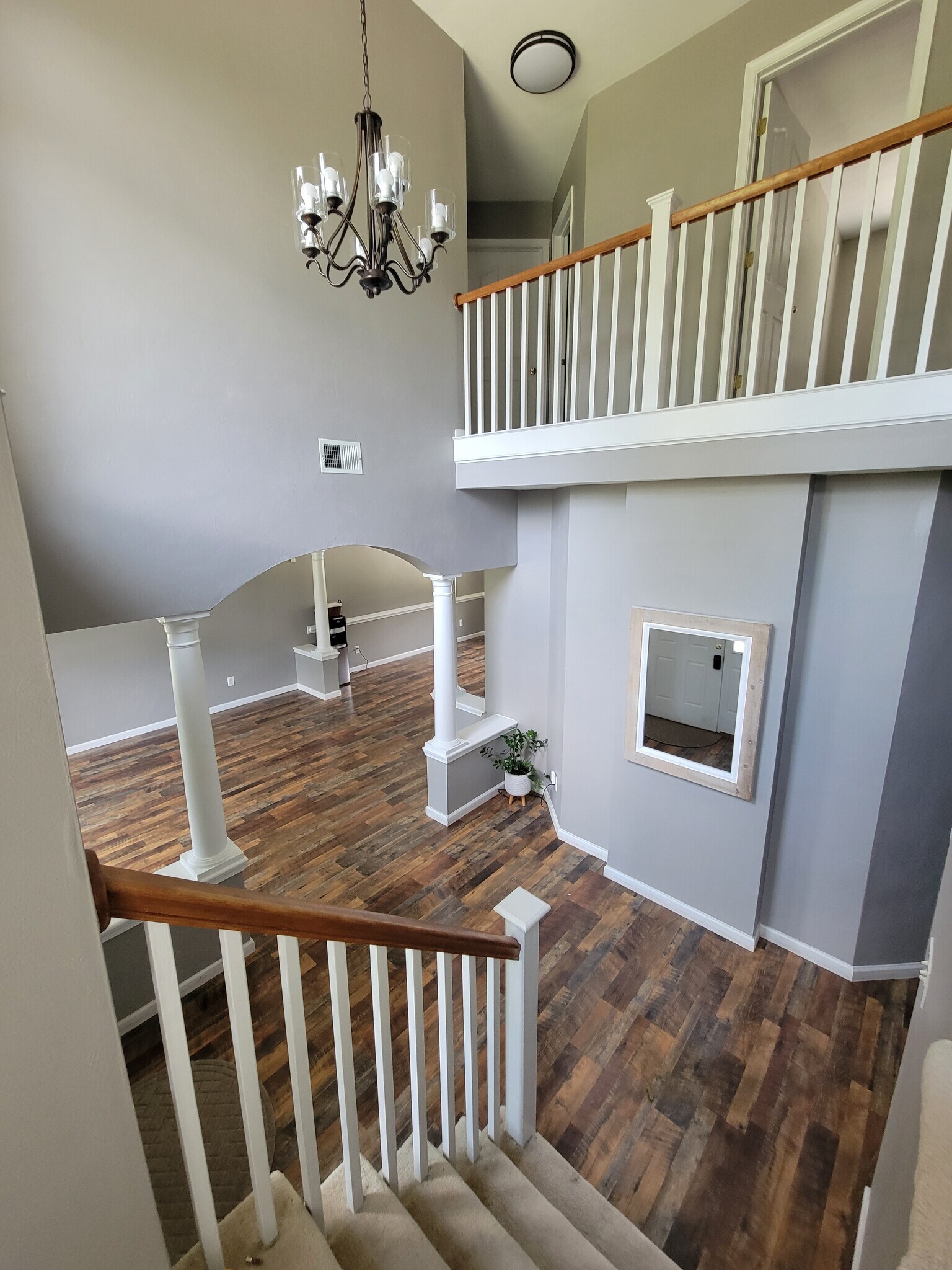 Foyer - 2257 Averill Dr