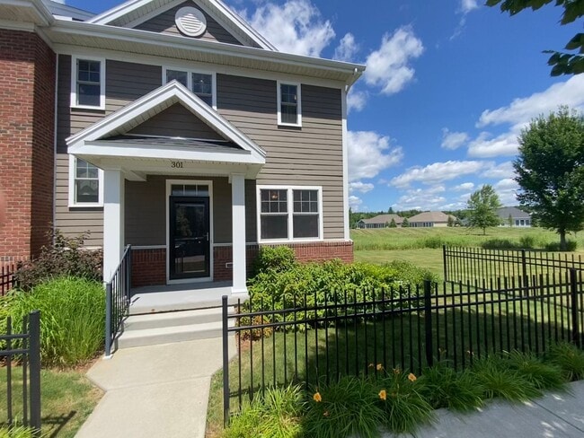 Building Photo - 2 Bedroom Home in Williston VT Available 9...