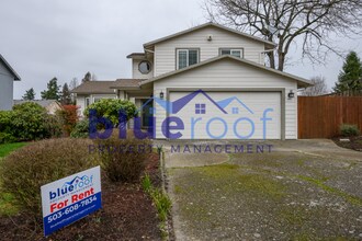 Building Photo - 11025 SE Flavel St