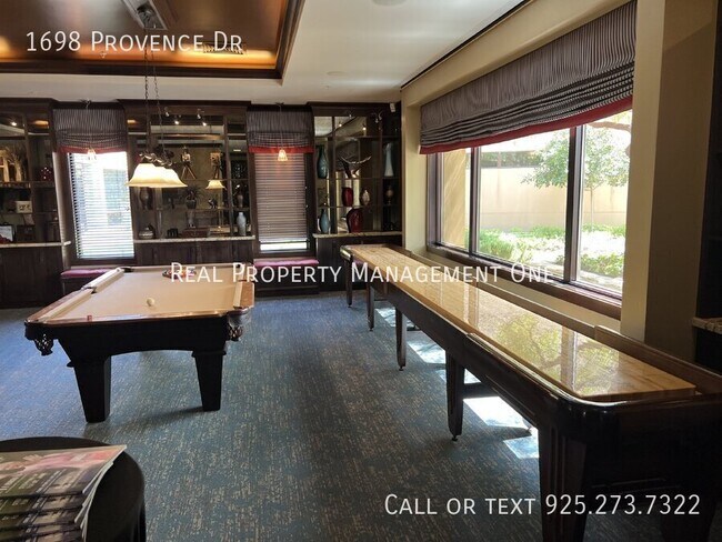 Building Photo - 1698 Provence Ln
