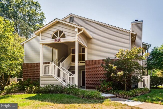Building Photo - 1791 Jonathan Way