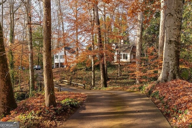 Building Photo - 444 Burlington Rd NE