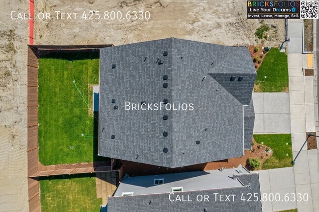 Building Photo - 1342 SW Pendleton Way