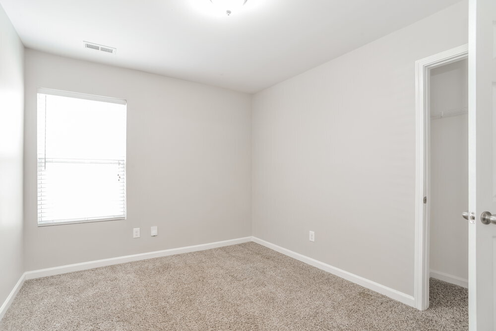 Building Photo - 1040 Joselynn Drive