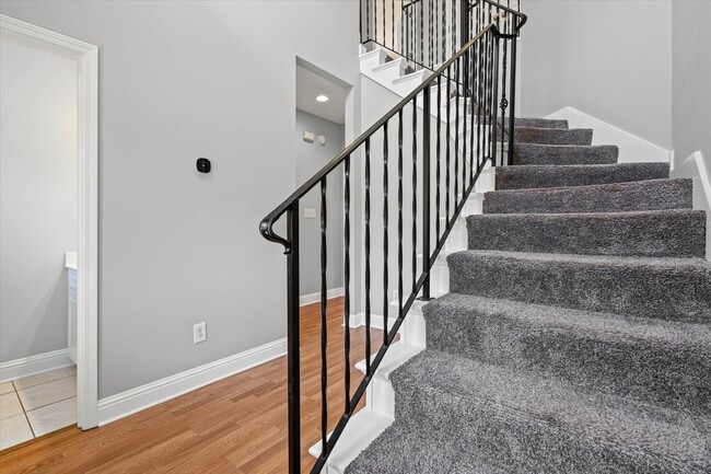 Building Photo - 27572 Claiborne Cir