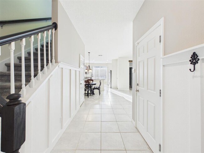 Building Photo - 5164 Chickadee St